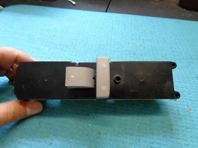 INTERRUPTOR VENTANA ELÉCTRICA PASAJERO TITANIO CADILLAC DTS 06 07 08 09 10 11  Foto 1 de 2