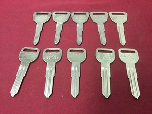 Acura by Ilco X194 & X183 Kfz Schlüsselrohlinge, 10er Set - Schlosser - Bild 1 von 3