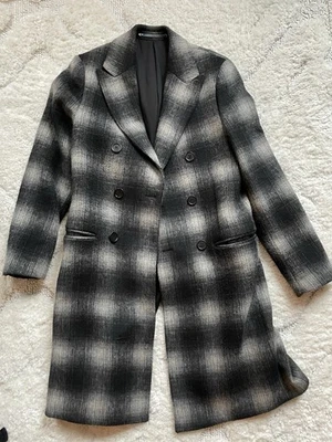 Abrigo All Saints Elegante Cuadros Negro y Gris Foto 1 de 3