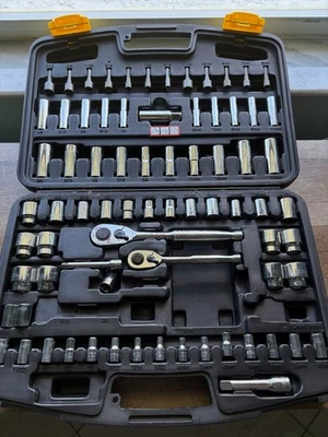 Stanley 85-Piece Mechanics Tool Set – SAE & Metric Sockets, Ratchets, Extensions - Image 1 of 3