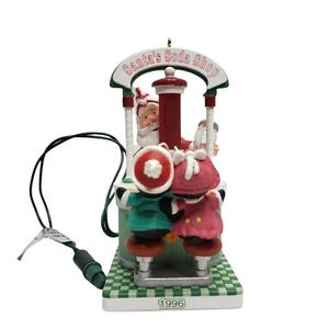 1996 HALLMARK Keepsake Santa's Soda Shop Christmas Ornament Lights Up - Imagen 1 de 6