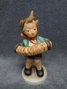 VINTAGE M I HUMMEL GOEBEL "Accordion Boy" #185 FIGURINE 5" TALL - Picture 1 of 8