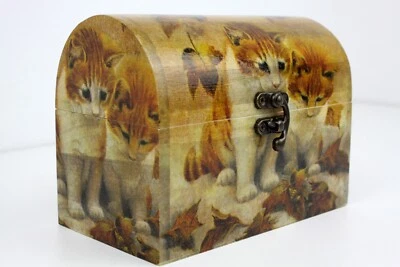 Wood handmade hinged medium storage/trinket box Cats leaf burgundy lined - Image 1 of 4