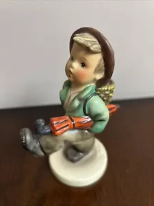 Goebel Hummel Figurine #79 Globe Trotter Hummel Signature Free Shipping - Picture 1 of 6