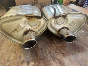 2009-2013 SUBARU FORESTER REAR LEFT AND RIGHT EXHAUST MUFFLER ASSY OEM - Picture 1 of 3