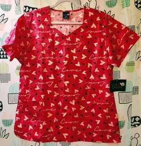 NWT Zoe + Chloe Scrub Top Love & Heart's Valentine's Day Size Medium - Picture 1 of 5