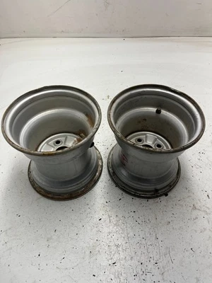 Llanta trasera recta Yamaha Breeze 125 YFA1L 99 1999 OEM 8 × 8 Foto 1 de 4