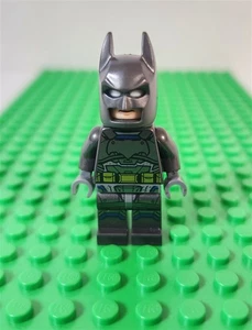 LEGO Super Heroes Dawn Of Justice ARMORED BATMAN Minifigur sh217 *ohne Brustplatte - Bild 1 von 4