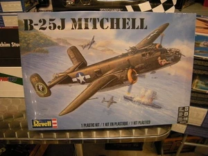 1:48 Revell 85-5512 bombardero estadounidense Segunda Guerra Mundial B-25J Mitchell en embalaje original - Imagen 1 de 1
