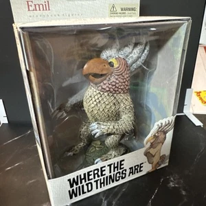 2000 MCFARLANE TOYS--WHERE THE WILD THINGS ARE--EMIL FIGURE (NEW) - Picture 1 of 7