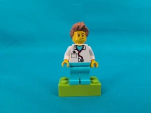 LEGO City Hospital : Docteur Homme - Figurine Personnage - Set 60204 cty0899 - Picture 1 of 4