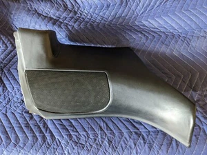 Ferrari 458 Spider Black Interior Trim Panel 84331312 Speaker RH Passenger Side - Foto 1 di 4
