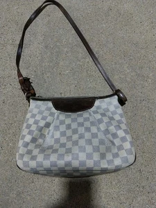 LOUIS VUITTON Umhängetasche - Bild 1 von 14