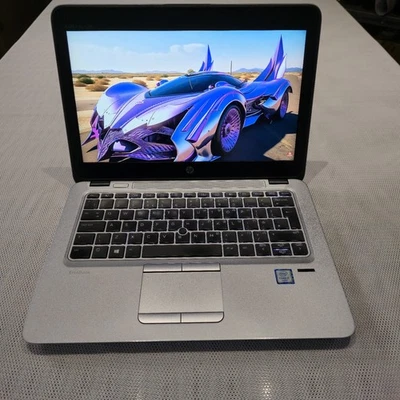 HP EliteBook 820 G3 , i7 ,12.5", Wind 11, 256Gb M2 SSD + 1TB HDD, 16Gb DDR4 RAM - Image 1 of 4