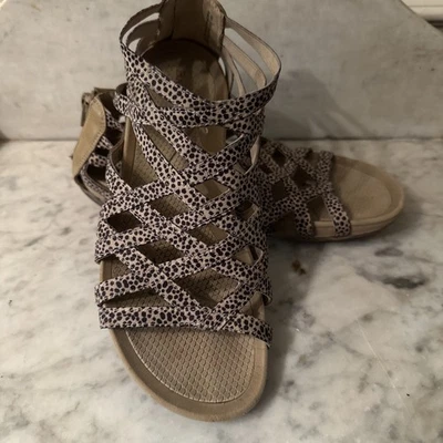 Baretraps Sunya Women Black & Pink Strappy Stretch Sandals Size 7 M Back Zipper - Image 1 of 4