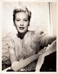 PRETTY PENNY EDWARDS ORIGINAL VINTAGE GLAMOROUS HOLLYWOOD PORTRAIT STILL - Bild 1 von 1