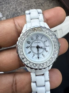Chanel J12 ETANCHE 200mm QUARTZ Diamond Watch ZG58096 Some Wear Visible - Picture 1 of 6