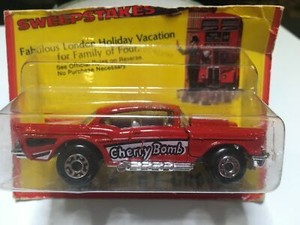 MATCHBOX 1981 '57 CHEVY  MB4 NEW in BP *cut card* ENGLAND