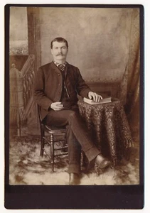 Young Business Man With Mustache Nicely Dressed Portrait Photo Cabinet Card - Imagen 1 de 2