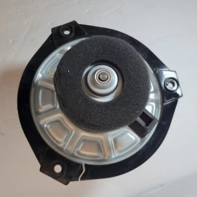 AC Heater Blower Motor with Fan for 2004-07 Buick Rainier 02-06 GMC Envoy 700109 - Image 1 of 4