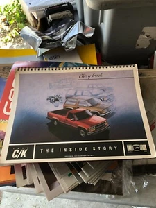 1992 Chevy TRUCKS    iNSIDE Story - Bild 1 von 1
