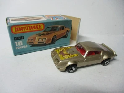 Matchbox Lesney Superfast SF16 Pontiac Firebird - TAN con ETIQUETA OLIVA, en caja Foto 1 de 2