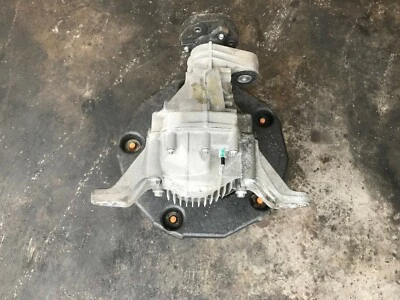 MERCEDES BENZ GL450 X164 OEM 07-12 REAR AXLE CARRIER DIFFERENTIAL ZF RATIO 3.70 - Image 1 of 4