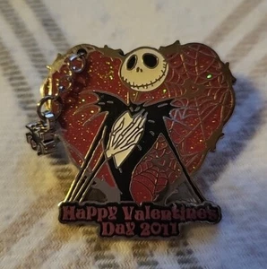 Disney Jack Happy Valentine's Day Glitter Dangle Spider 2011 LE 1500 Pin E3 - Picture 1 of 2