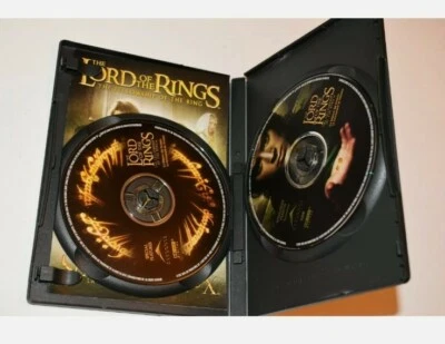 The Lord of the Rings : The Fellowship of the Ring [DVD] 2 Disc Widescreen. - Image 1 of 3