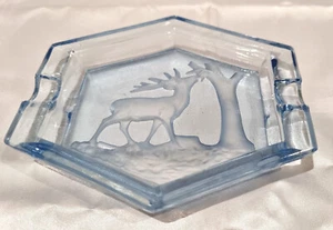 Vintage Art Deco Intaglio Foraging Stag Blue Depression Glass Ashtray - Picture 1 of 10