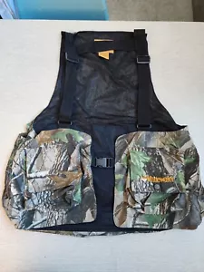 Whitewater Mens Vest M/L Forest Camo Hunting Adjustable Outdoors Hiking - Picture 1 of 14