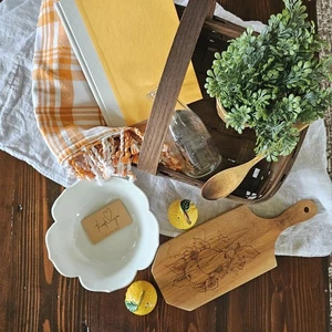 Lemonwood Cottage Bundle Lot Includes Antique Basketville Gathering Basket - Picture 1 of 24