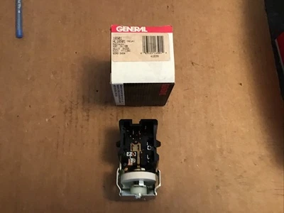 Interruptor de faros NORS 1982-98 Ford Big Truck F-700’s F800’s Foto 1 de 2