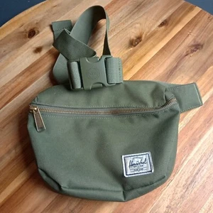 Herschel Supply Company Unisex Hip Pack Black Fanny Waist Bag Crossbody Green - Picture 1 of 12