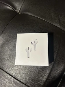 AirPod Génération 4 - Photo 1 sur 3