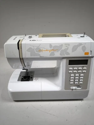Husqvarna Viking Huskystar C10 Sewing Machine - Untested, Cosmetic Wear - Bild 1 von 4