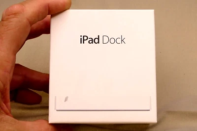 Apple Original iPad Dock for iPad 2  White - Image 1 of 4