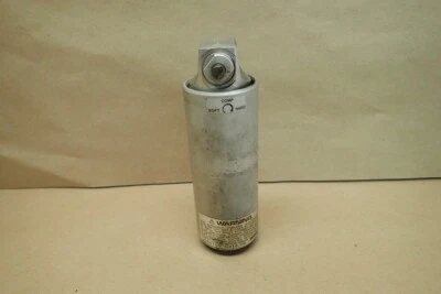 Triumph Speed Triple 955I 2004 amortiguador trasero cilindro ajustador 2050780 G918-70 Foto 1 de 4