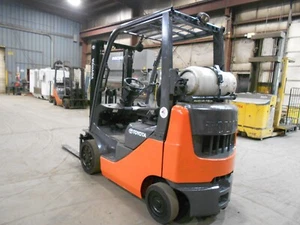 2011-2016 Toyota 8FGCU20 4,000#, 4000# Cushion Tired Forklift - Picture 1 of 13