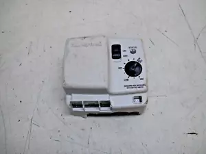 Honeywell 318865-001 Water Heater Gas Valve Control Board WV4464B1037 (Cracked) - Picture 1 of 6