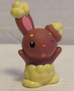 2007 Pokemon Finger Puppet Buneary Figure Gotta Catch Them All Nintendo Bandai - Picture 1 of 4