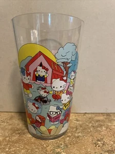 MCDONALD'S HELLO KITTY & SNOOPY 2024 SAMMLER SPEISEBECHER NEU ABER GEÖFFNET. - Bild 1 von 4