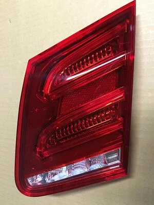 Внутренний задний фонарь в сборе левая/привод подходит для Mercedes-Benz E63 AMG E550 - Изображение 1 из 2