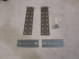 C9300 Supporti rack PER / N2200-ACC-KIT/N3K-C3064-ACC-KIT Nexus 1RU - Foto 1 di 5