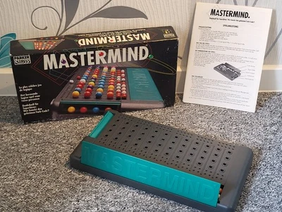 Mastermind Parker Denkduell für Superhirne Taktikspiel + Anleitung Geprüft  - Bild 1 von 4