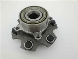FRONT RIGHT WHEEL HUB - - Nissan Pathfinder (R51)(01.2005->) - Image 1 of 1