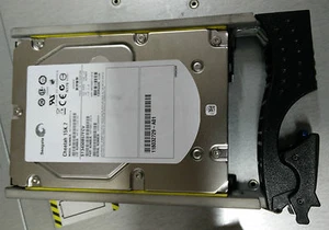 EMC CX-4G15-450 005049032 450GB 15K 3.5“ FC Hot-Swap 4Gbit/s Hard Disk Drive - Picture 1 of 2