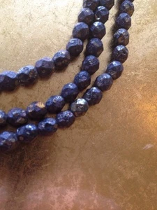 25 6 mm Stein Kupfer Picasso Jet Feuer Poliert Tschechisch Glas Facettiert Rund Perlen  - Bild 1 von 4