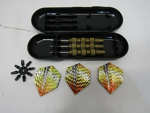 C OLD UNICORN DARTS W/ CASE INDOOR GAME SPORT - Picture 1 of 1