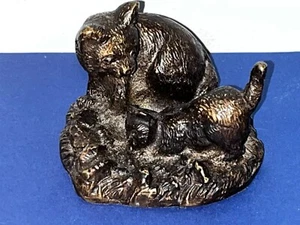 Estatuilla de bronce vintage de gato gatito escultura estatua pisapapeles de metal 3" - Imagen 1 de 9